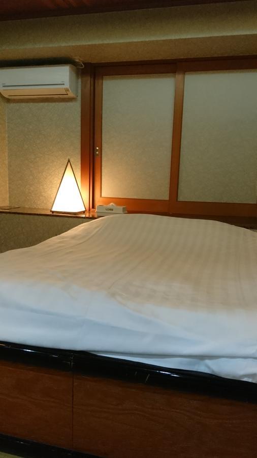 Hotel Loire (Adults Only) Ōsaka Exterior foto